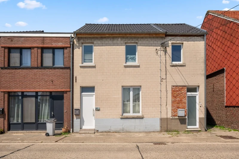 Instapklare rijwoning in het landelijke Linter, 2 slaapkamers, met tuin