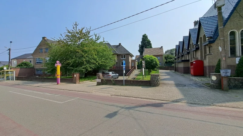 Multifuntioneel gebouw zijnde voormalig schoolgebouw