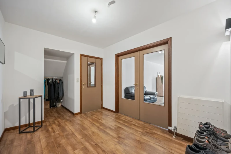 Ruim appartement met 3 slaapkamers en 2 garageplaatsen in Tienen